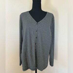 Women’s Lane Bryant Long‎ Sleeve Top Size 14/16